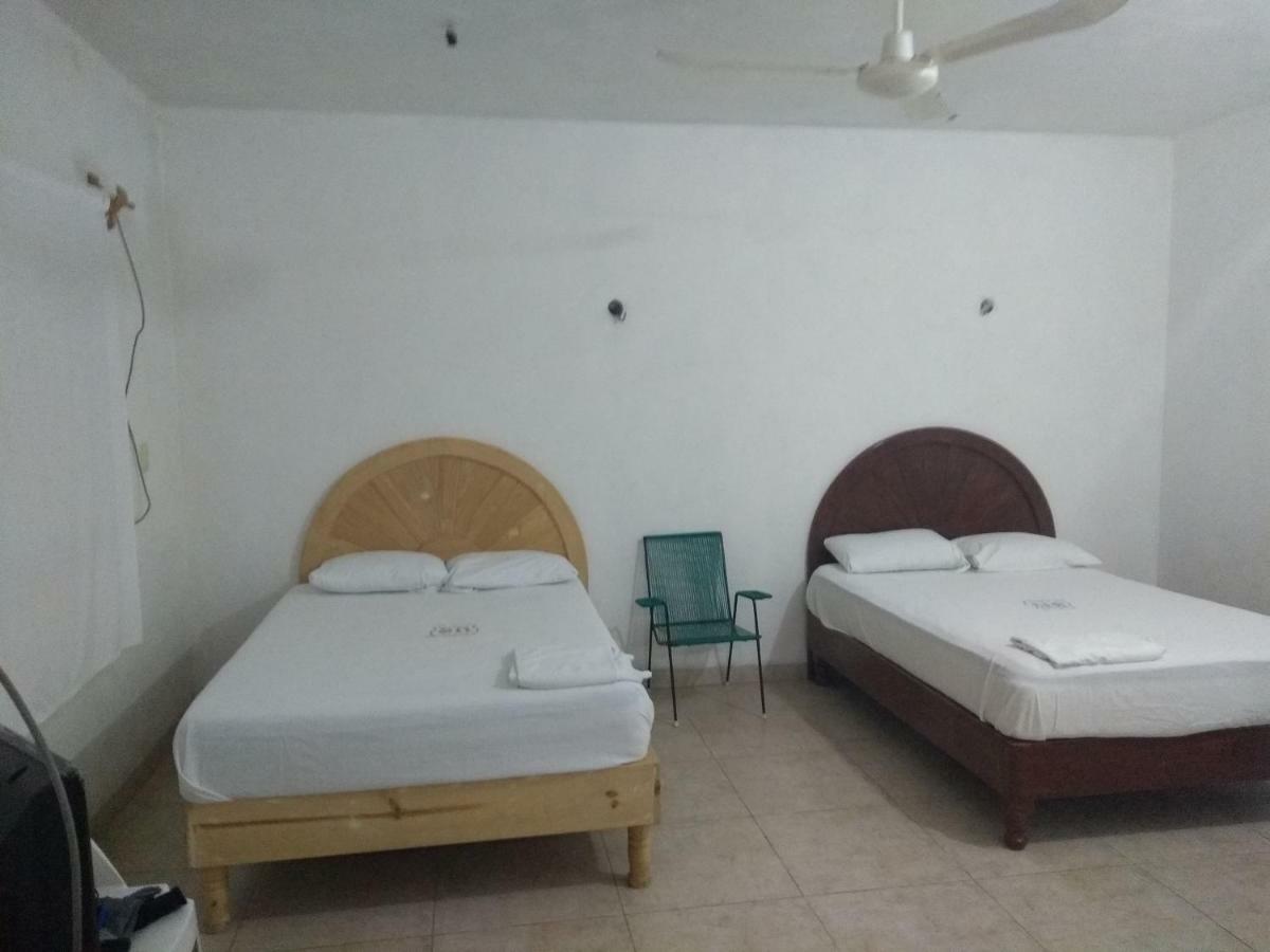 Hospedaje Papagrande Homun Bagian luar foto