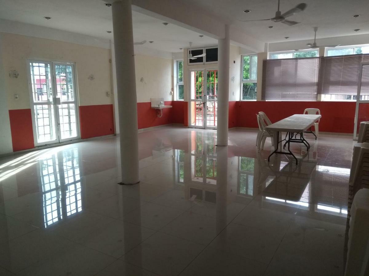 Hospedaje Papagrande Homun Bagian luar foto